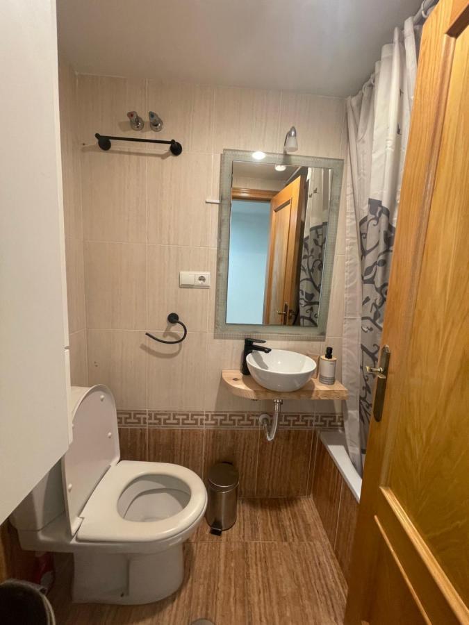 Traveler'S Beach Apartment With Sea View, Free Coffee & Parking 베니돔 외부 사진